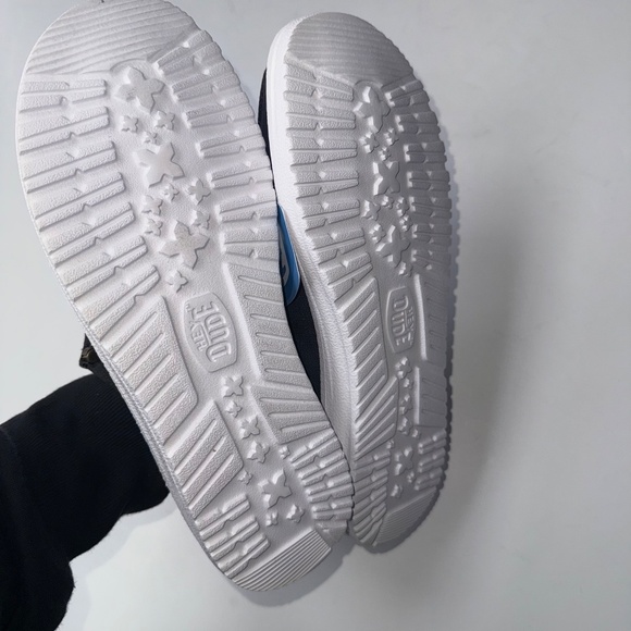 HEY DUDE New $65 Womens 8 Black White Wendy Animal Cow Print Causal Shoes Box#49 - Picture 4 of 6